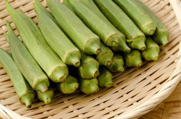 Okra, white flowered Abelmoschus esculentus, seeds from our farm, 20 seeds